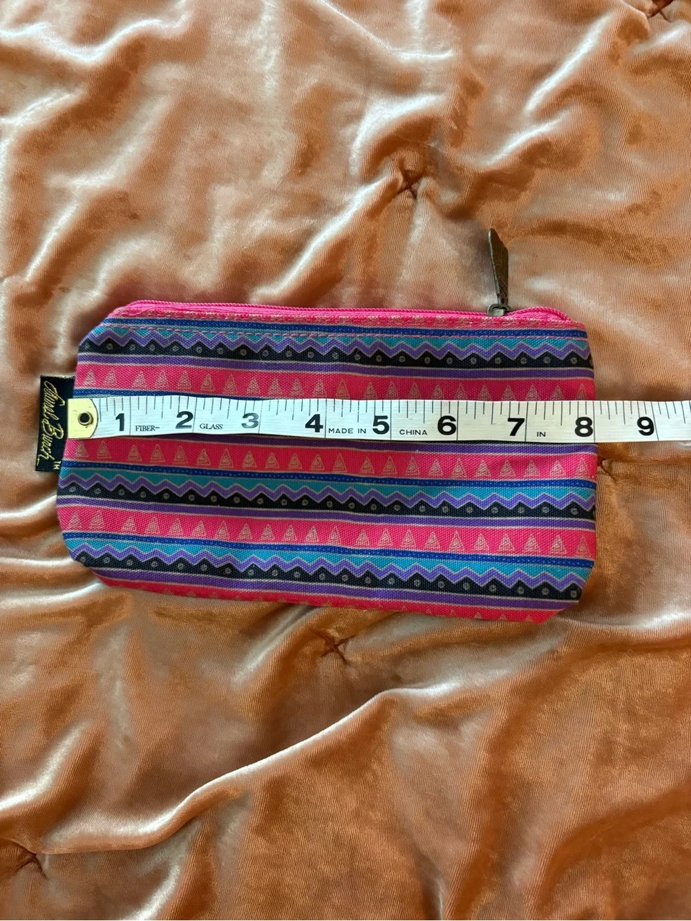 Laurel Burch compact zip